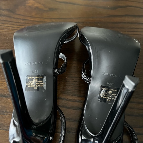 SOLD/ Steve Madden Gracey Heeled Sandals - Picture 9 of 10